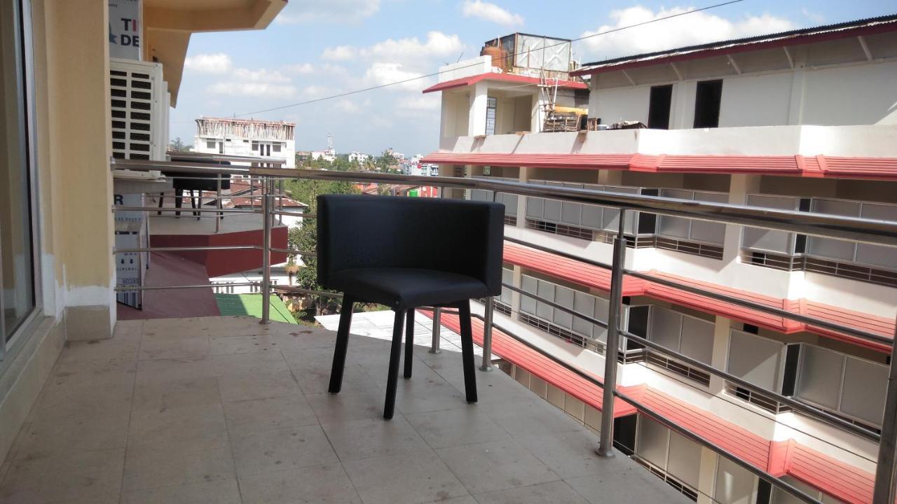 The Four Season Hotel Dimapur Ngoại thất bức ảnh